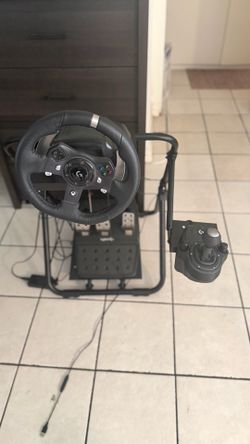 Logitech Gaming Wheel w/ shifter and stand OBO