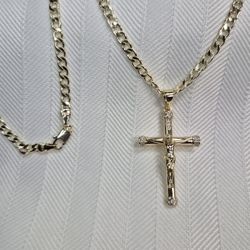 Beautiful Cross Charm With Chain 25$ 14K Gold Laminated Hypoallergenic Waterproof Non Tarnish Exelent Quality 