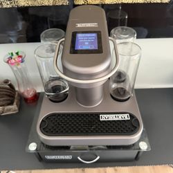 Bartesian Premium Cocktail Machine with Capsule Drawer – Barely Used, Mint Condition!