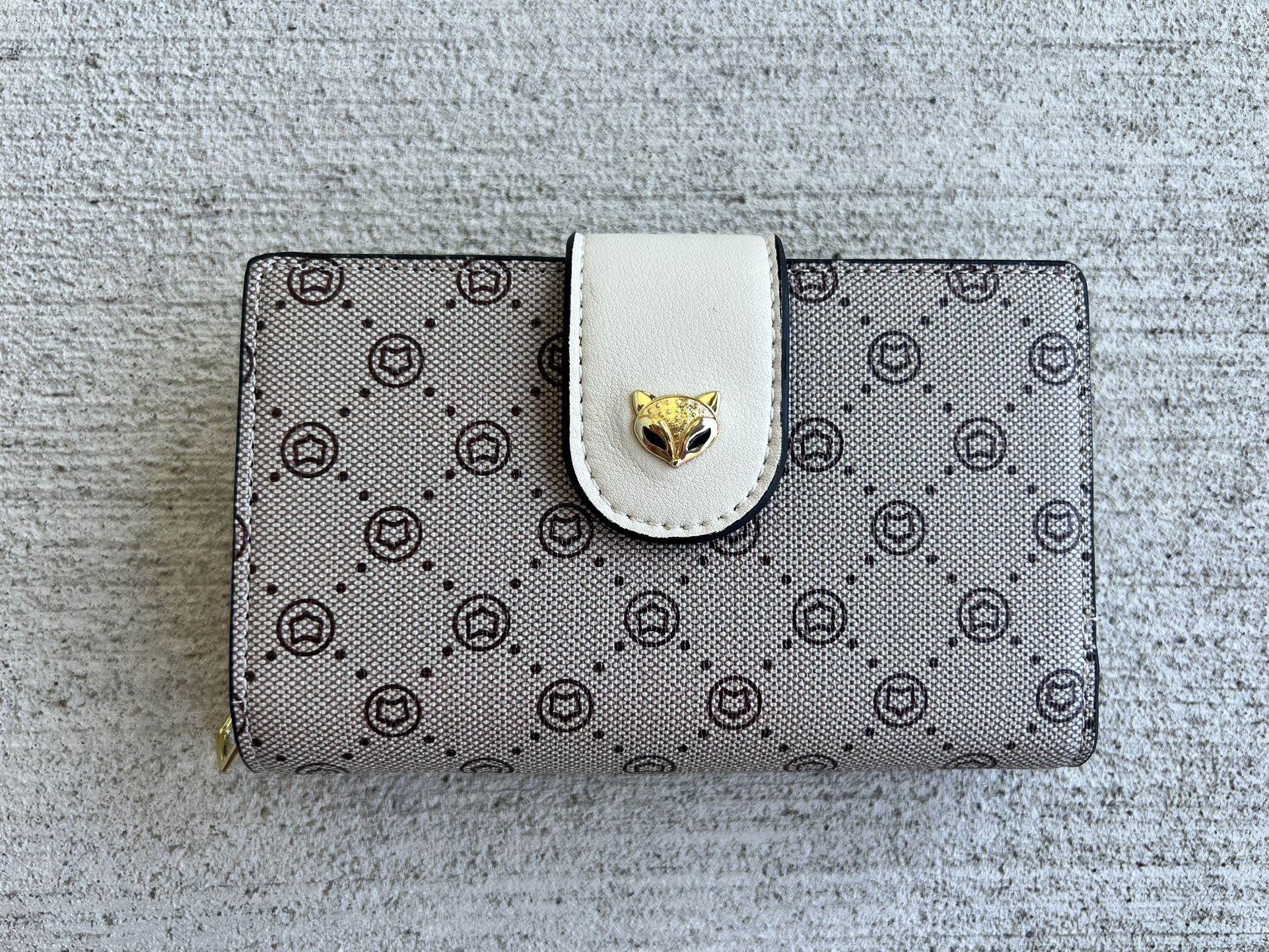 Japanese Wallet with Cat Charm – Beige & Cream – 6 inches – New (No Tags)