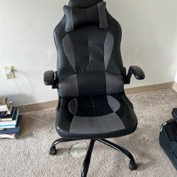 Rotating Height Adjustable Chair