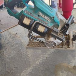 Makita 