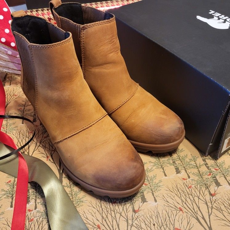 Sorel Booties Size 7. Great Shape!
