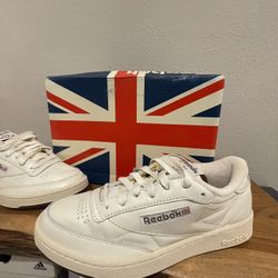 Reebok Classic Vintage 1985  Mens Size 8-9-10  New In Box 