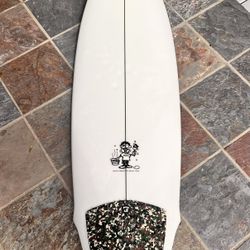 5’9 Surfboard- Goodrum Shapes (not Lost,channelisland)