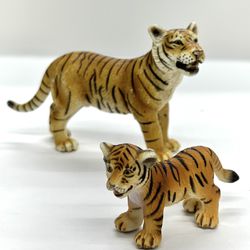 Montessori Schleich Asian Bengal Tiger and Cub Figures collectable figurines SET