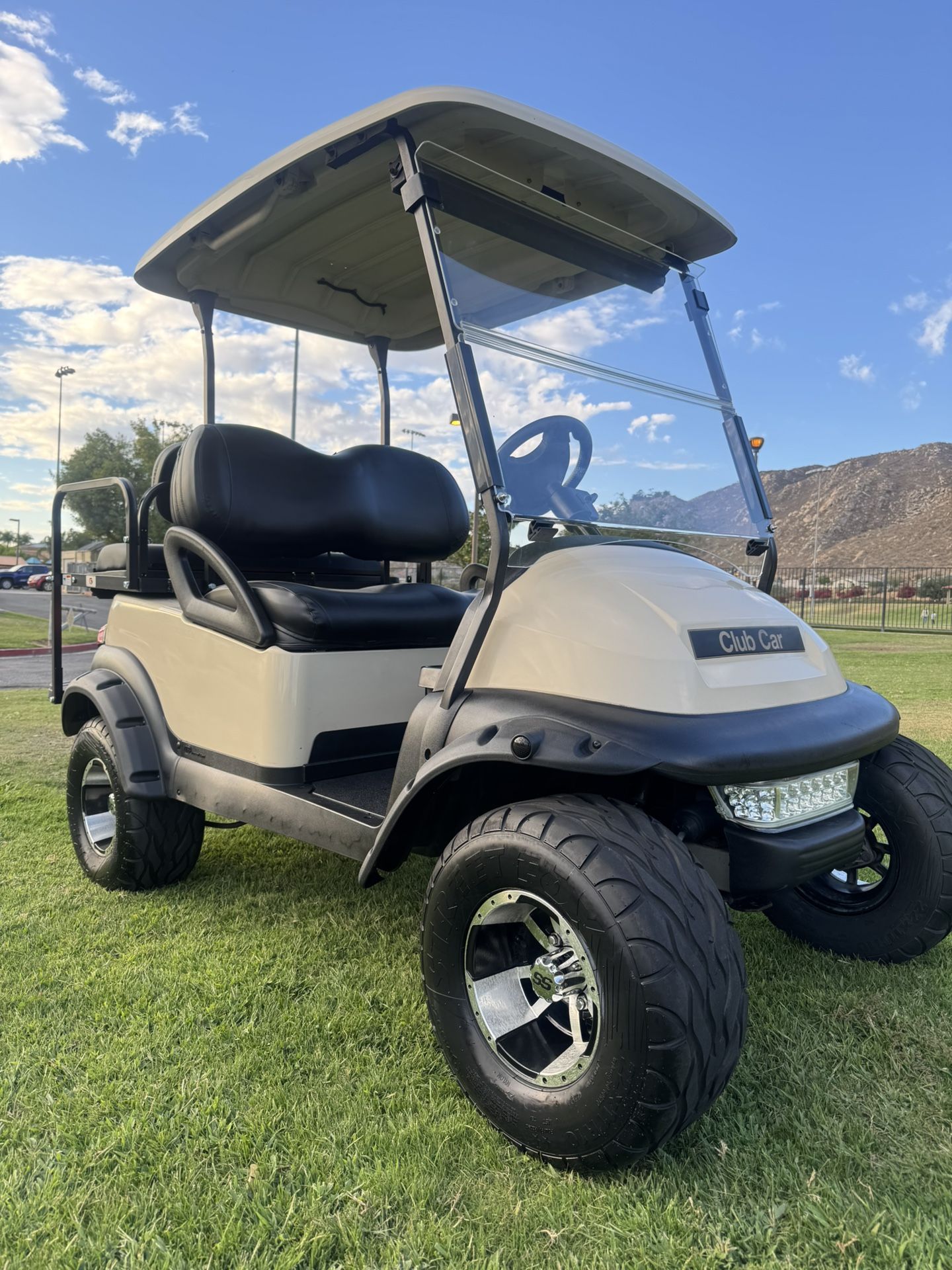 GOLF CART CLUB CAR PRECEDENT- FREE DELIVERY 