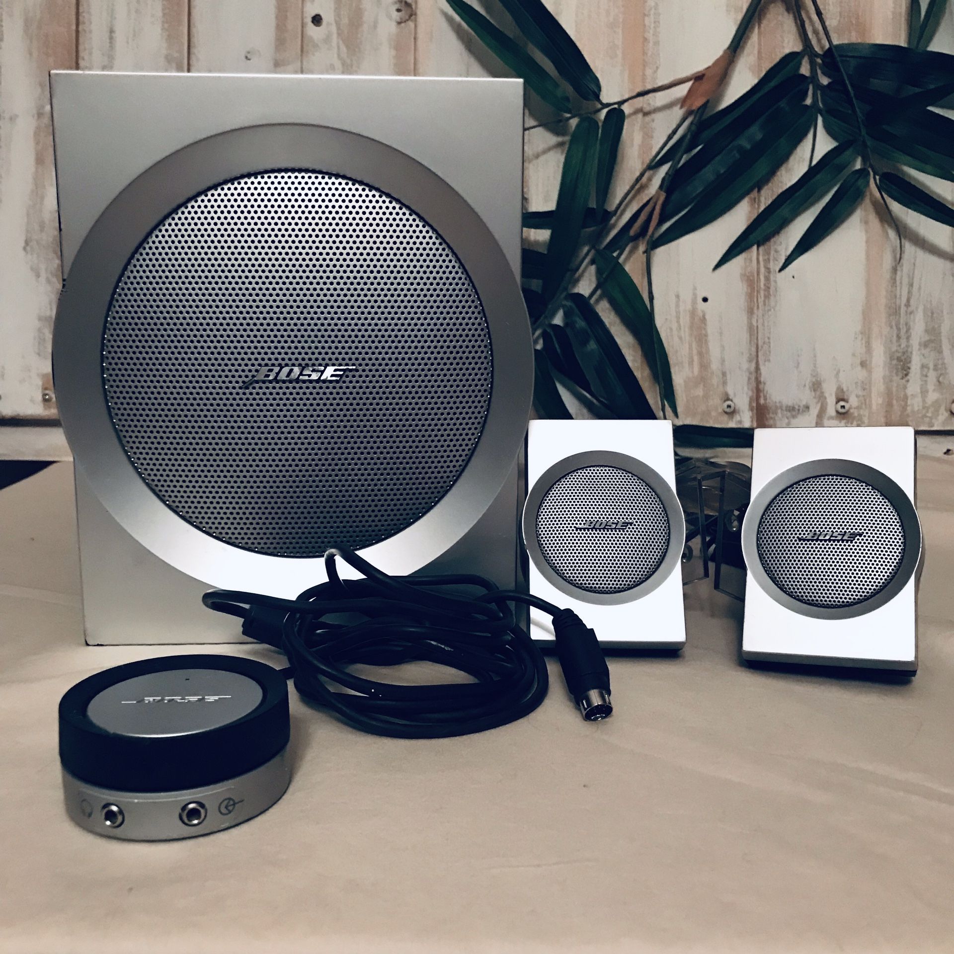 Bose Companion 3 Multimedia Speaker System