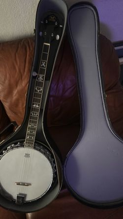 5-String Banjo with Hard Case