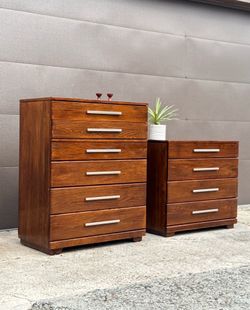Mid Century Modern Vintage 2 Piece Bedroom Wood Dresser Set