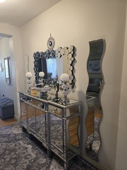 Mirrord Console And Mirror Set