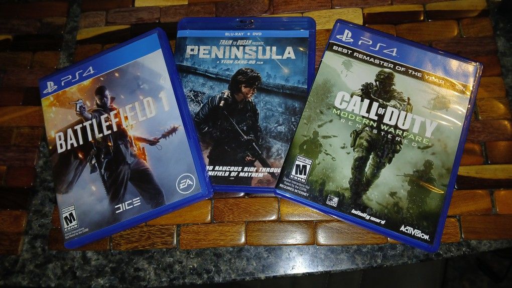 2 Ps4 games and blu-ray
