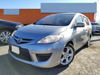 2010 Mazda 1500$ enganche