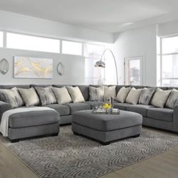 5 Piece Sectional With Chaise