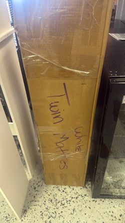 Twin White mattress