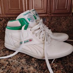 Women's Retro Reebok High top Sz 9 