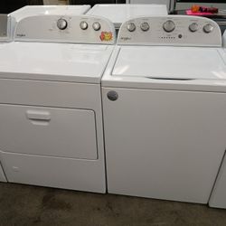 WHIRLPOOL TOP LOAD WASHER AND GAS DRYER 