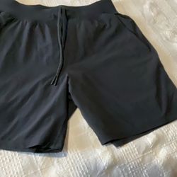 Lululemon Men Shorts Pace breaker 5in Lined Short 