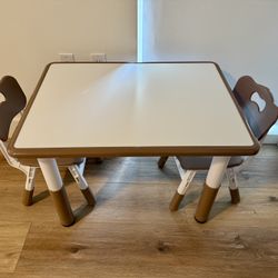 Kids Table