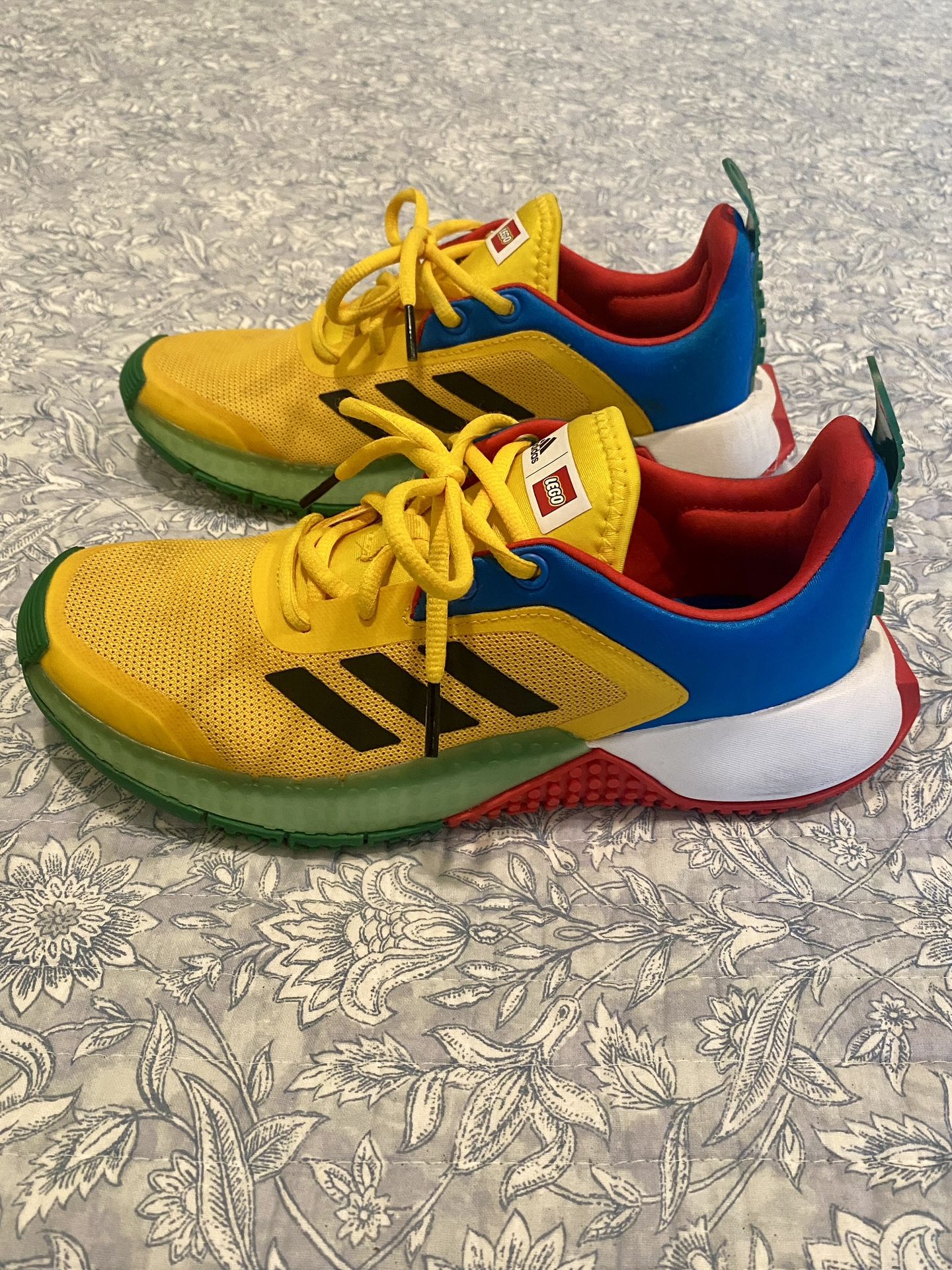 Adidas Lego Sport Boys Athletic Shoes, Junior Kids Size 5