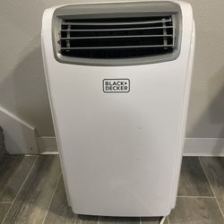 MOVING SALE! - Black & Decker Portable Air Conditioner/ Heater - $100 OBO