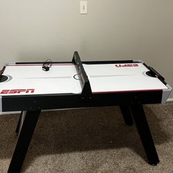 Air Hockey Table