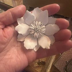 Vintage Enamel Flower Pin White