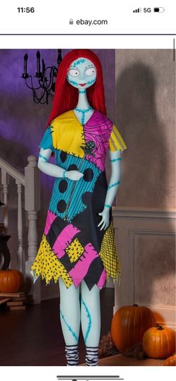 Sally Nightmare Before Christmas Life-Size Figure