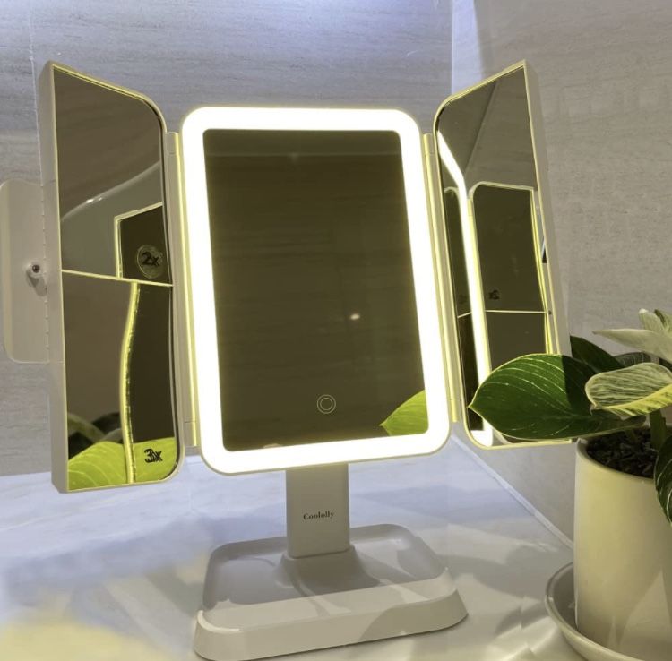 ๐Coololly Makeup Mirror with Lights, 1x/2x/3x Magnification 72 LED Trifold Lighted Mirror 3Color ๐ช
