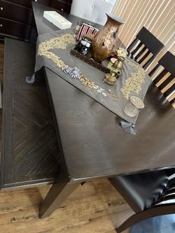 Wood Dinning Table for 6-8 People