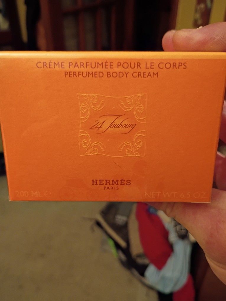 Hermes Paris Creme Parfumee Pour Le Corps Perfumed Body Cream