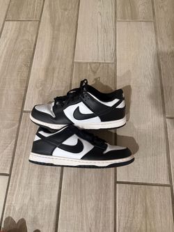 Nike Panda Dunks