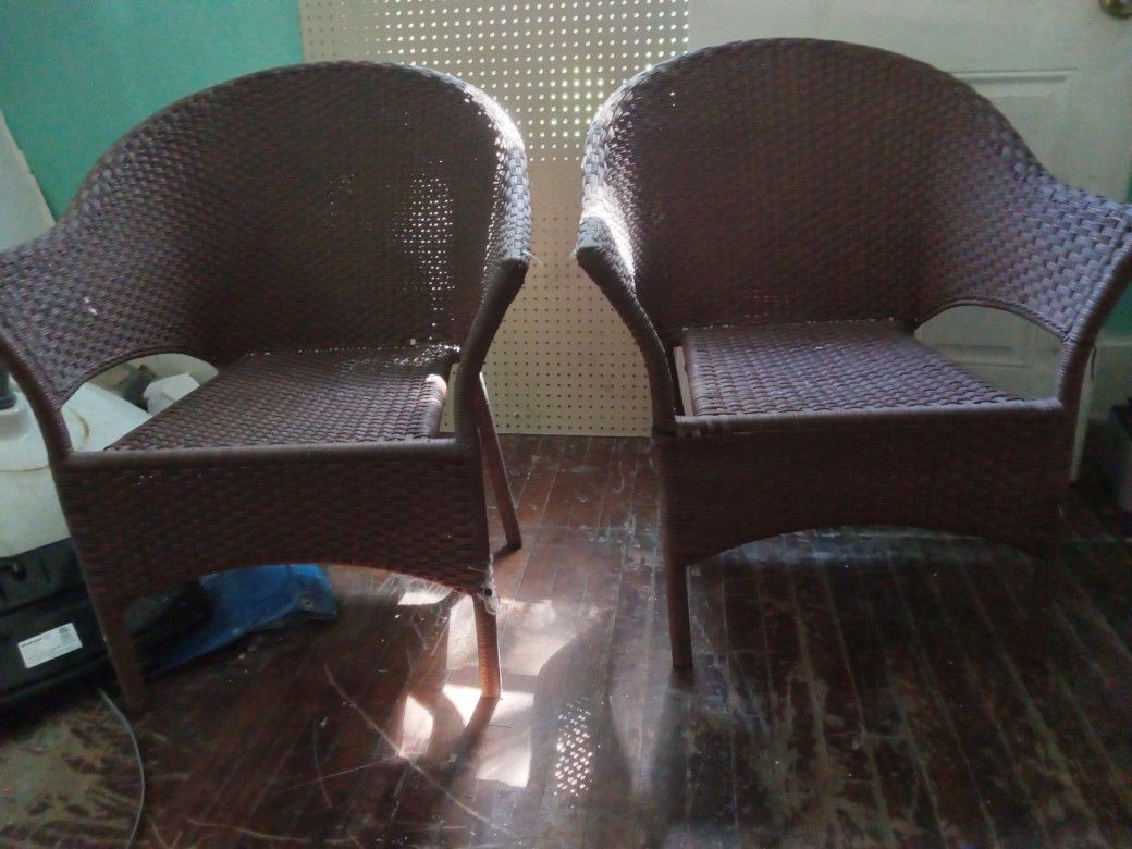Outdoor/ Patio  Chairs