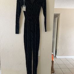 Naked Wardrobe 