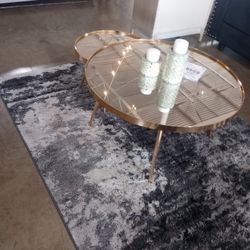Nice Coffee Table Set  ( Ask For Jose)