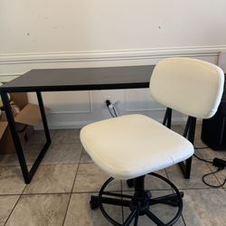 Desk & Chair Set
