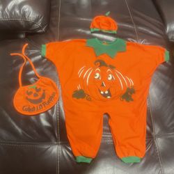 Baby Pumpkin 🎃  Costume With Bib And Hat