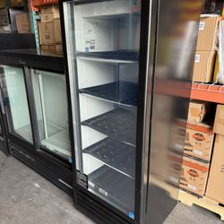 Commercial One Glass Door Refrigerator