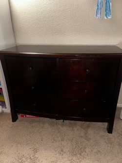 Baby/kid dresser