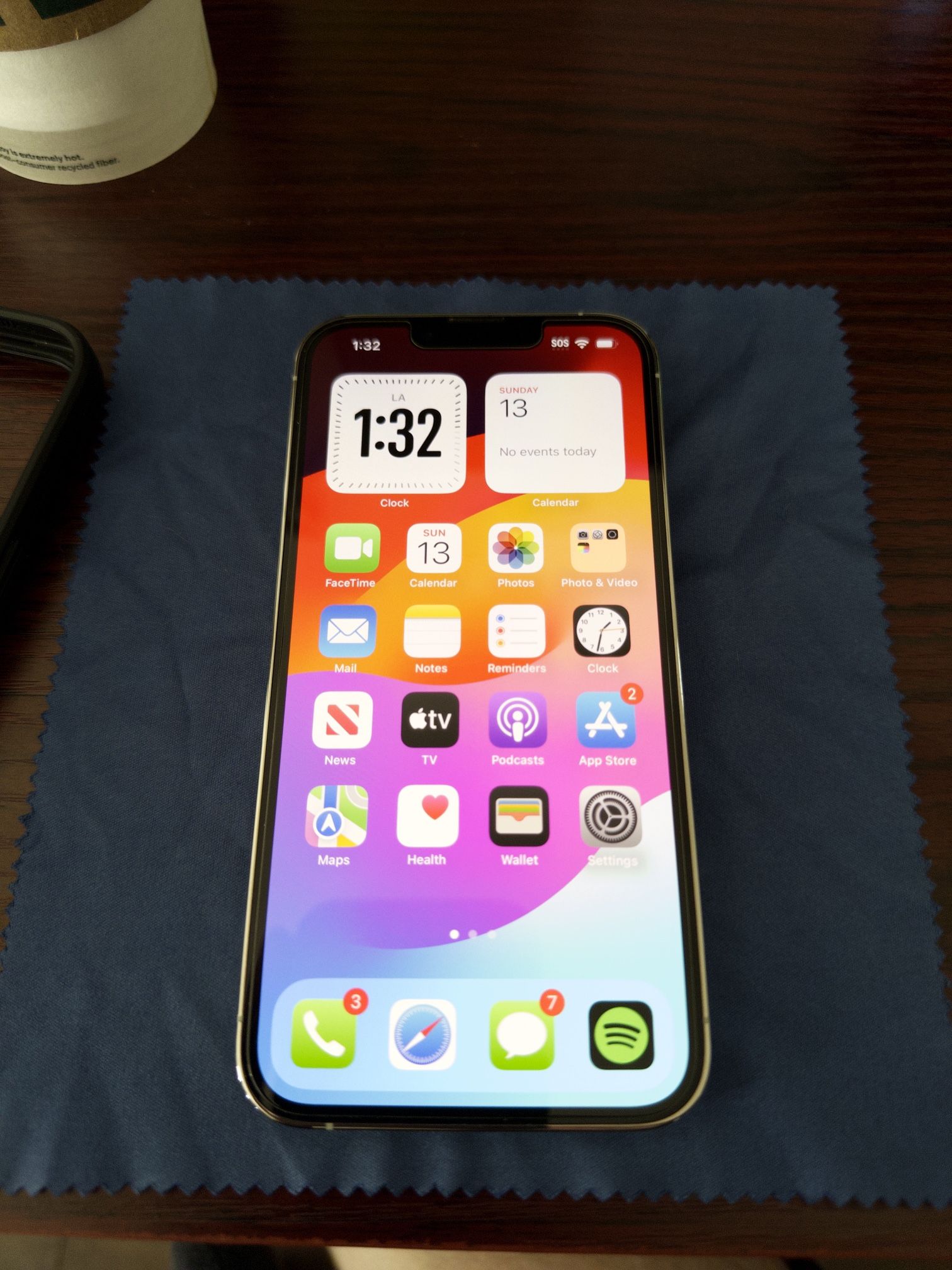 Mint condition iPhone 13 Pro Silver 256GB unlocked 100% Battery Health
