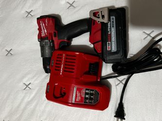 M18 Fuel Brushless Cordless 1/2 Hammer Drill/driver ,cargador Rapidly BaterÃa 8.0 Nievos$$300$290