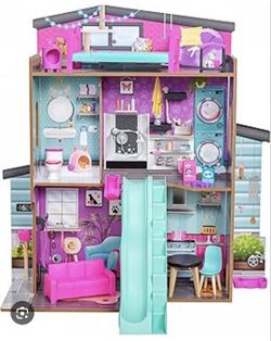 Doll House