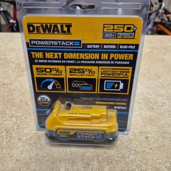 NEW Dewalt Power Stack 20 Volt 1.7ah Battery DCBP034