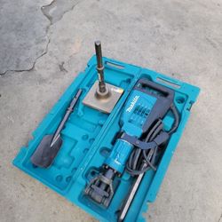 Makita Jack Hammer HM1307CB 