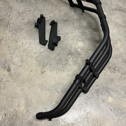 Nissan Truck Bed Extender With mounting brackets