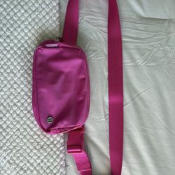 Lululemon Belt Bag 