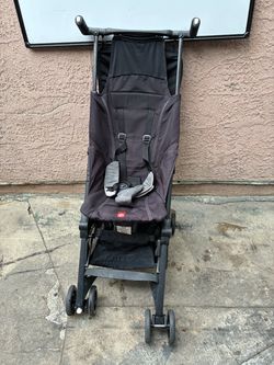 GB pocket travel stroller