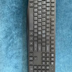 Wireless Keyboard – Full Size with Number Pad ⌨️