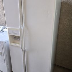 Used Kitchenaid Fridge/Freezer