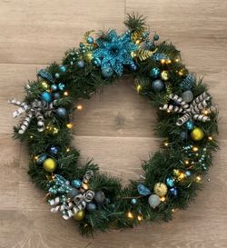 22” Pre-Lit Decorated Christmas Wreath Holiday Artificial Lights Decor